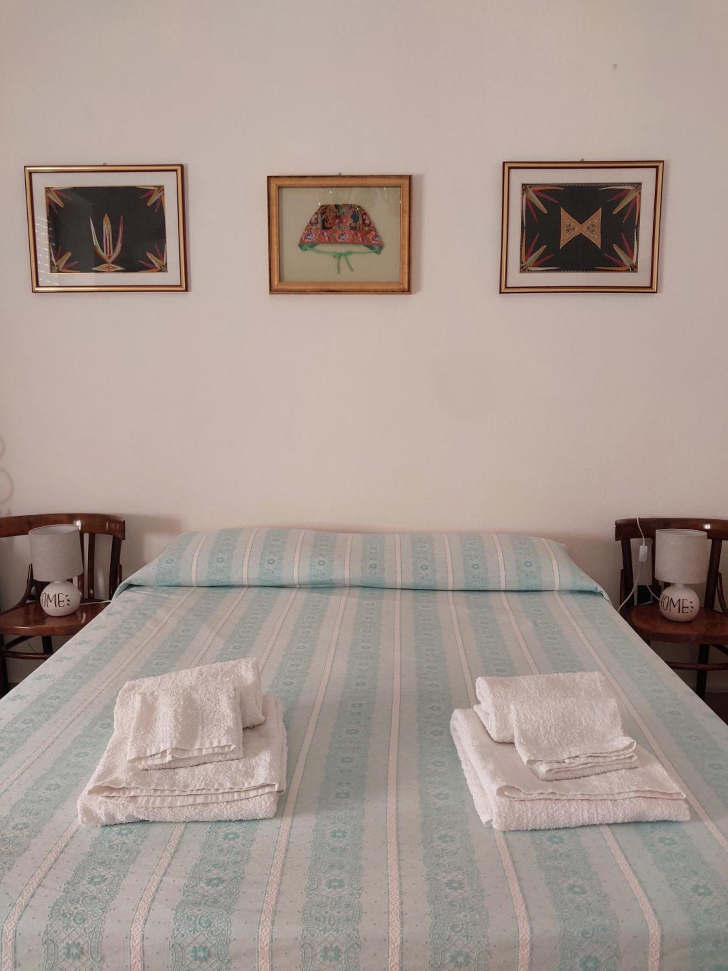 Casa Vacanze Zarinu Orgosolo Exterior foto